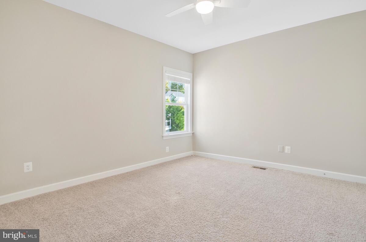 156 Moore Road Arnold, MD 21012 - Photo 42 of 56 Gallery Image 42