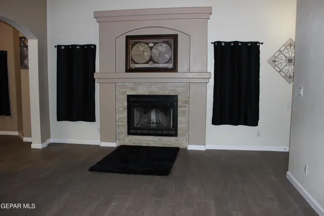 a view of a livingroom with a fireplace
