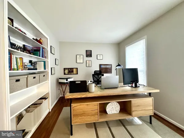 $3,950 | 13016 Smoketown Road, Woodbridge, VA 22192