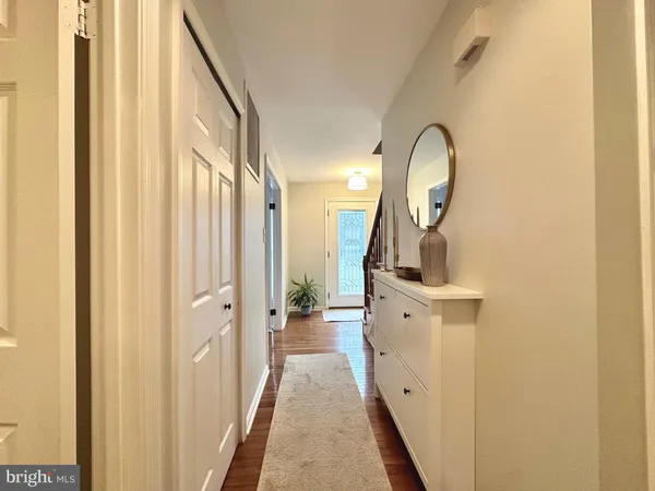 $3,950 | 13016 Smoketown Road, Woodbridge, VA 22192