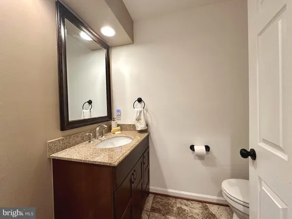 $3,950 | 13016 Smoketown Road, Woodbridge, VA 22192