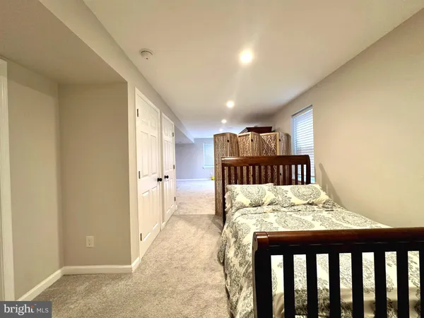 $3,950 | 13016 Smoketown Road, Woodbridge, VA 22192