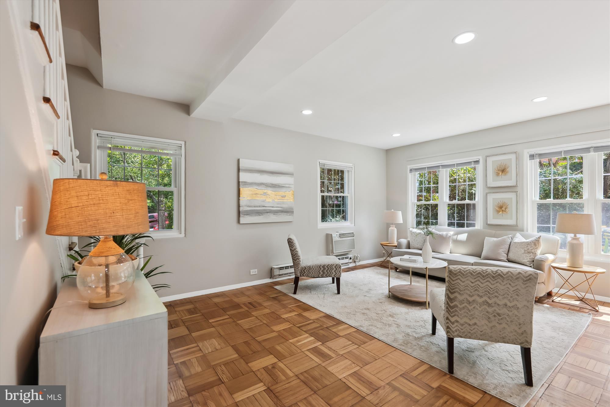 3424 Gunston Road Alexandria, VA 22302 - Photo 4 of 38