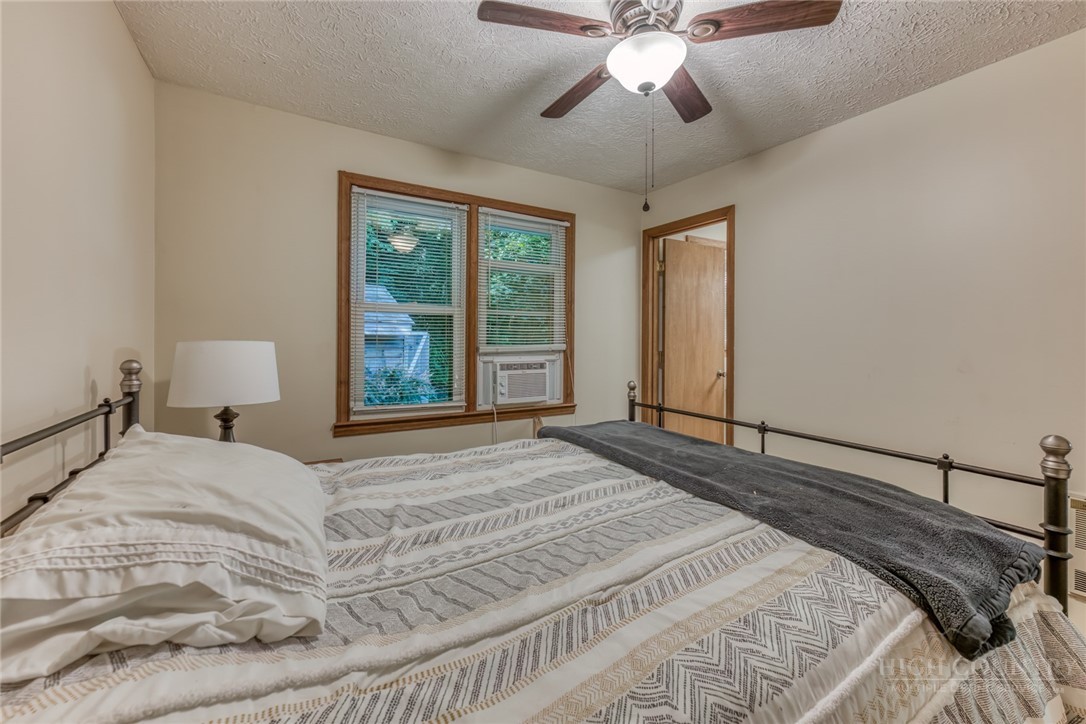 473 Cow Camp Road Newland, NC 28657 - Photo 21 of 49