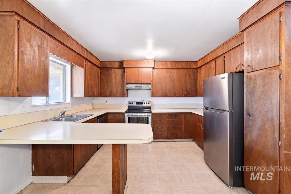16622 Logan Street Caldwell, ID 83607 - Photo 7 of 30