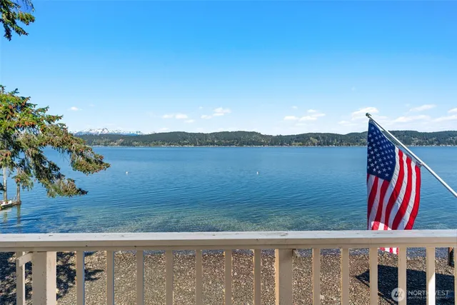$1,075,000 | 14103 Highway 106, Belfair, WA 98528