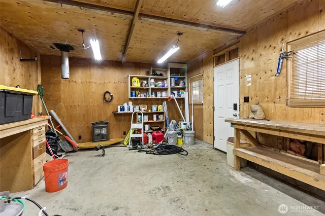 $1,075,000 | 14103 Highway 106, Belfair, WA 98528