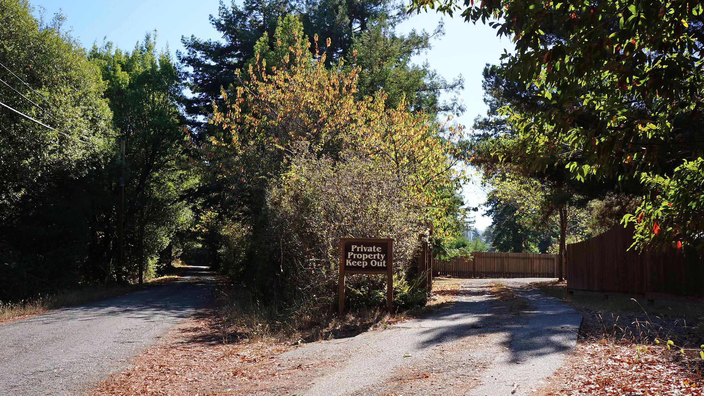 3502 Fisher Road Hydesville, CA 95547 - Photo 29 of 31 Property Entrance