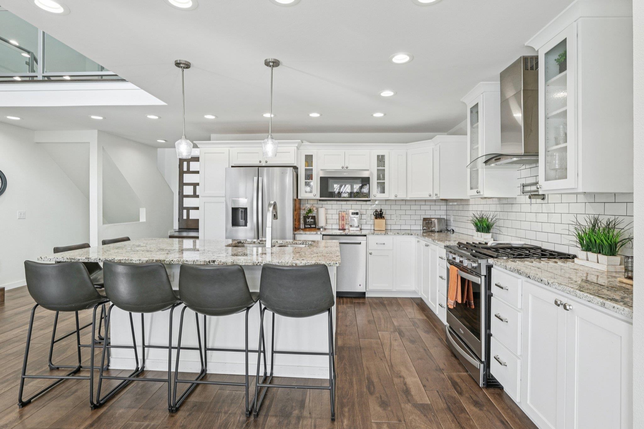 N5620 Thunderbird Road Portage, WI 53901 - Photo 11 of 36