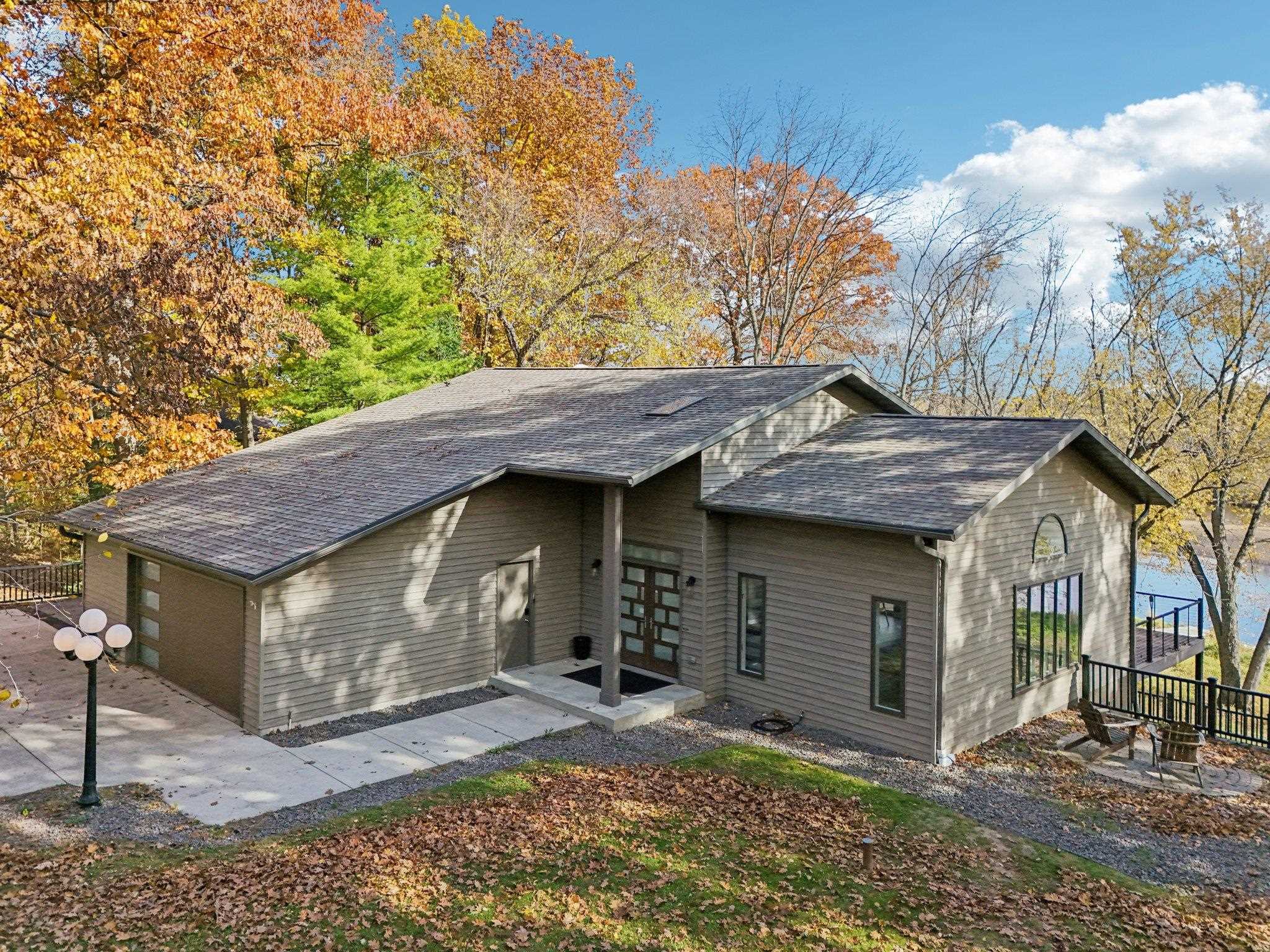 N5620 Thunderbird Road Portage, WI 53901 - Photo 34 of 36