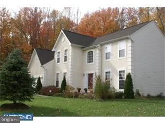 $900 | 18 Stirling Drive, Newark, DE 19702