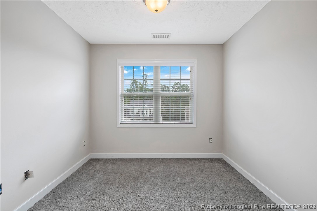 89 Rockingham Street Spring Lake, NC 28390 - Photo 37 of 41 an empty room with a window