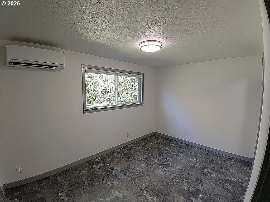 9363 Highway 126 Mapleton, OR 97453 - Photo 22 of 28 Gallery Image 22