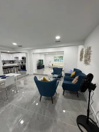 $779,900 | 632 Las Palmas Park, Boynton Beach, FL 33435