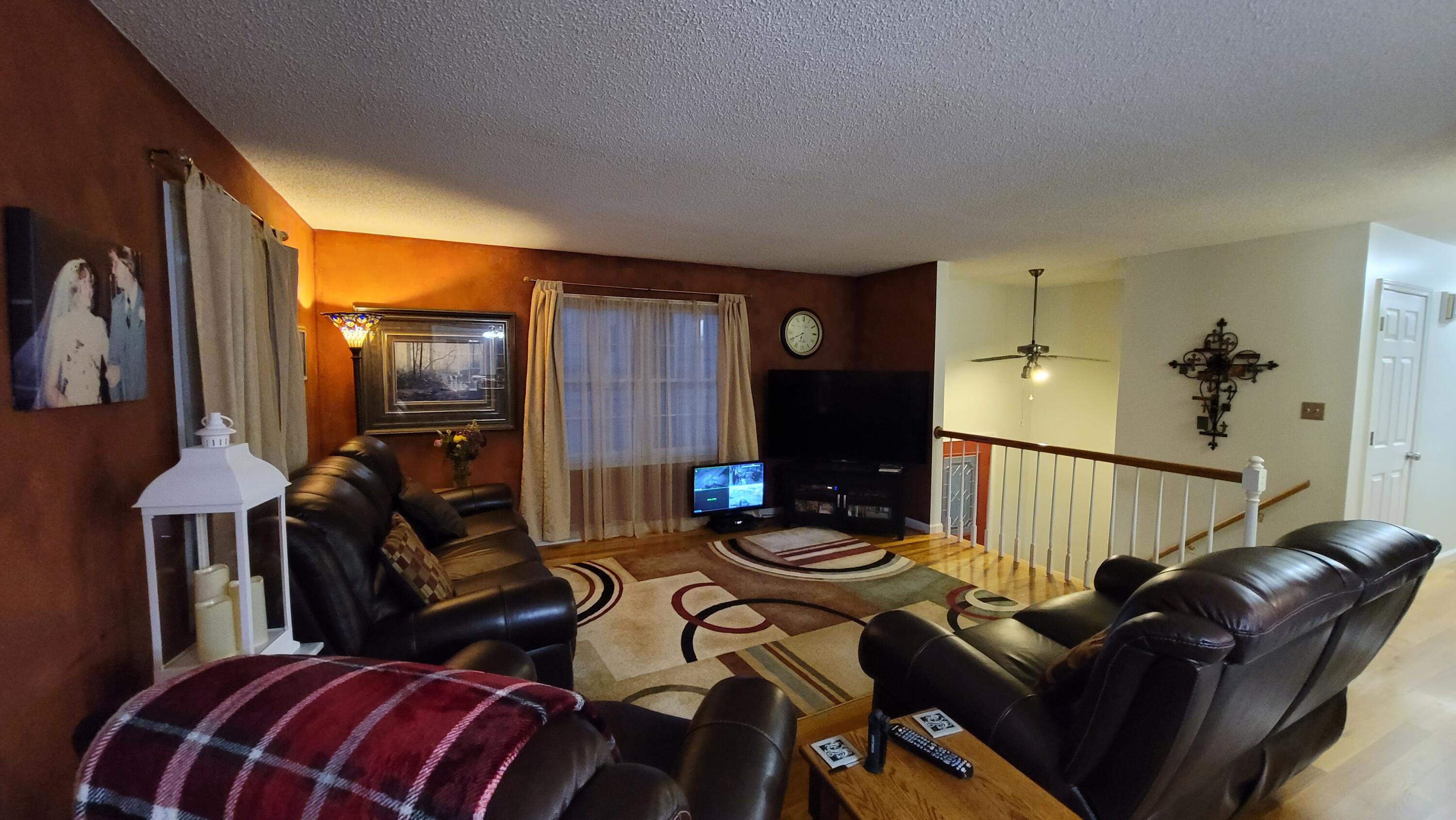 1011 Robinson Creek Road Corbin, KY 40701 - Photo 18 of 31 20220322_200300