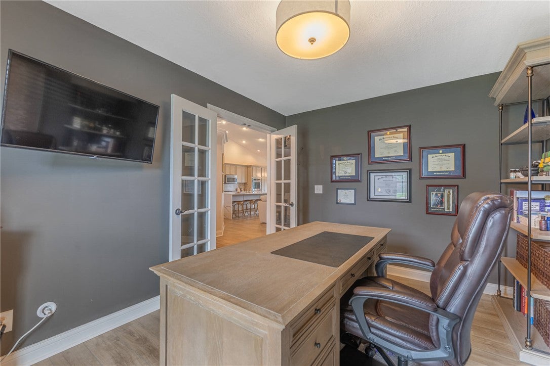 283 Crown Point Drive Dayton, OH 45458 - Photo 18 of 48 Gallery Image 18