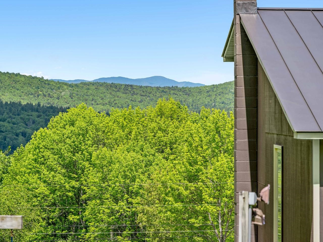 2403 Crosstown Road Berlin, VT 05663 - Photo 4 of 56