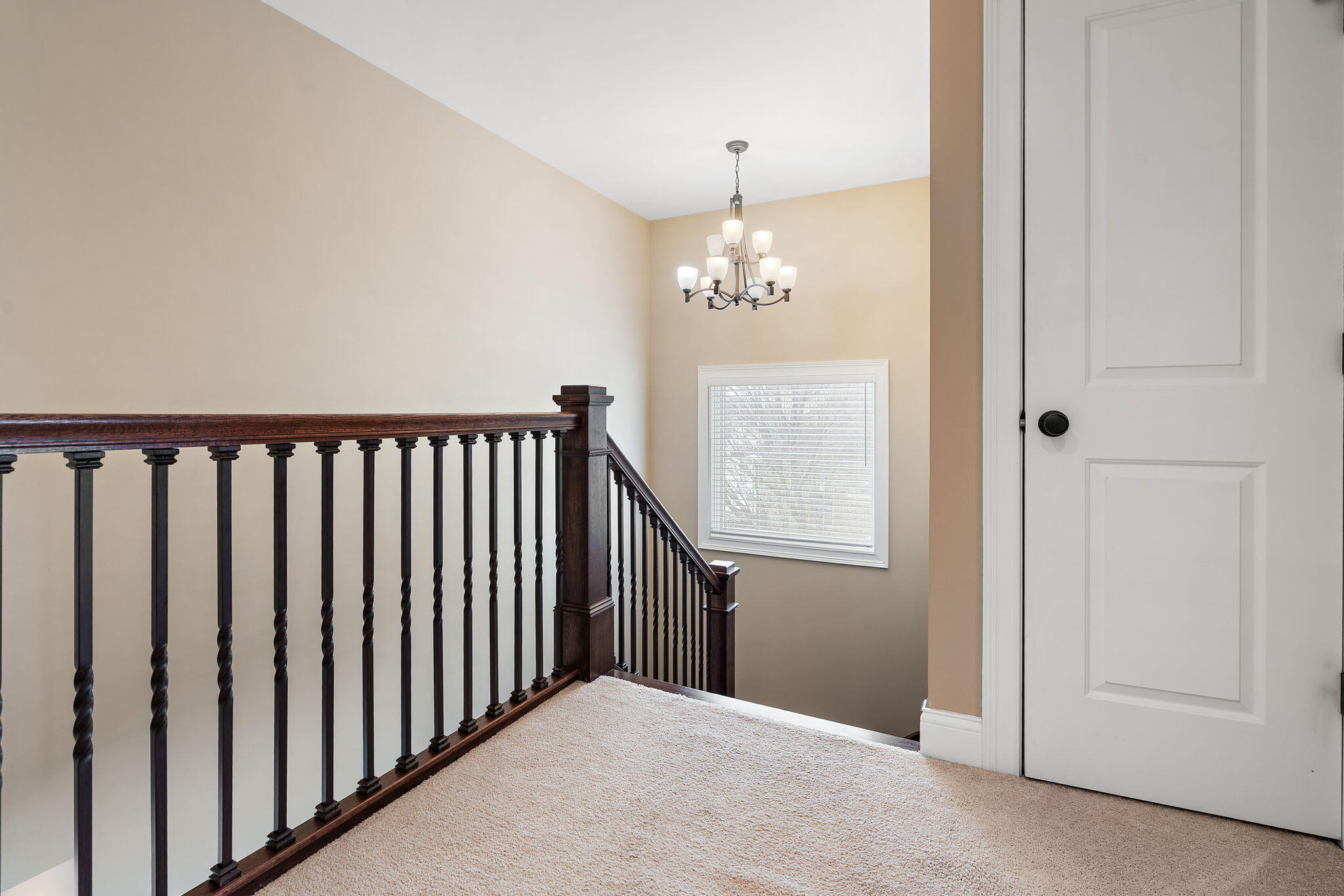 10057 New Devon Street Munster, IN 46321 - Photo 20 of 39 2048x1365