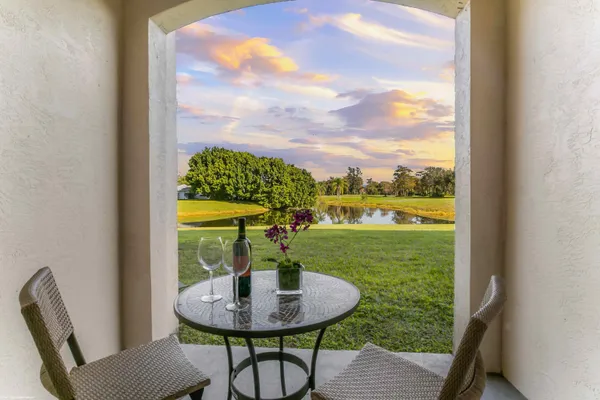 $4,000 | 2040 Greenview Shores Boulevard, Unit 203, Wellington, FL 33414