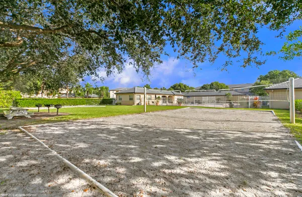 $4,000 | 2040 Greenview Shores Boulevard, Unit 203, Wellington, FL 33414