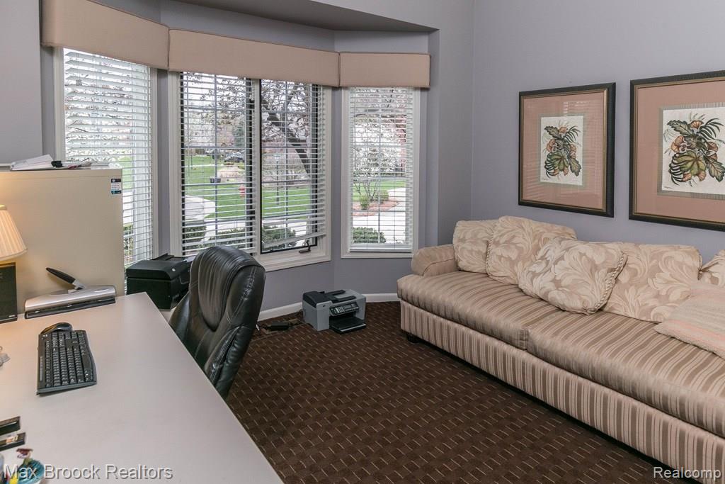 3607 Merion Court Rochester Hills, MI 48309 - Photo 4 of 33