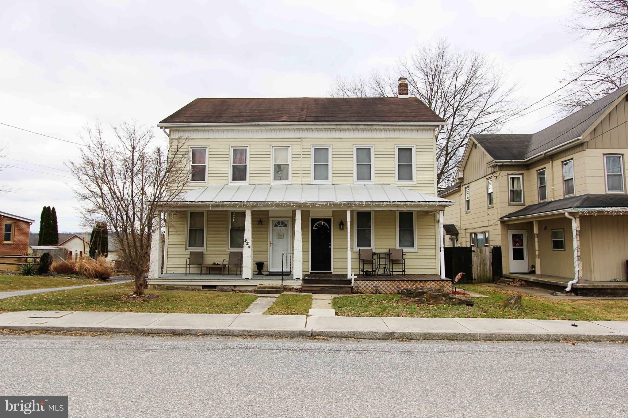 924 Stoverstown Road York, PA 17408 - Photo 3 of 32
