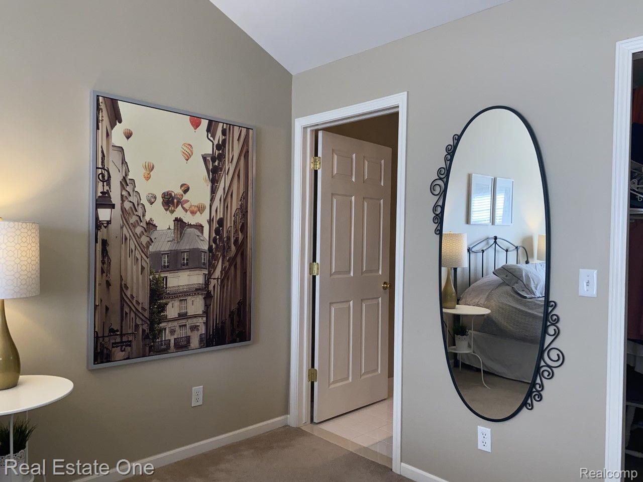 1704 Deepwood Circle Rochester, MI 48307 - Photo 33 of 51 Gallery Image 33