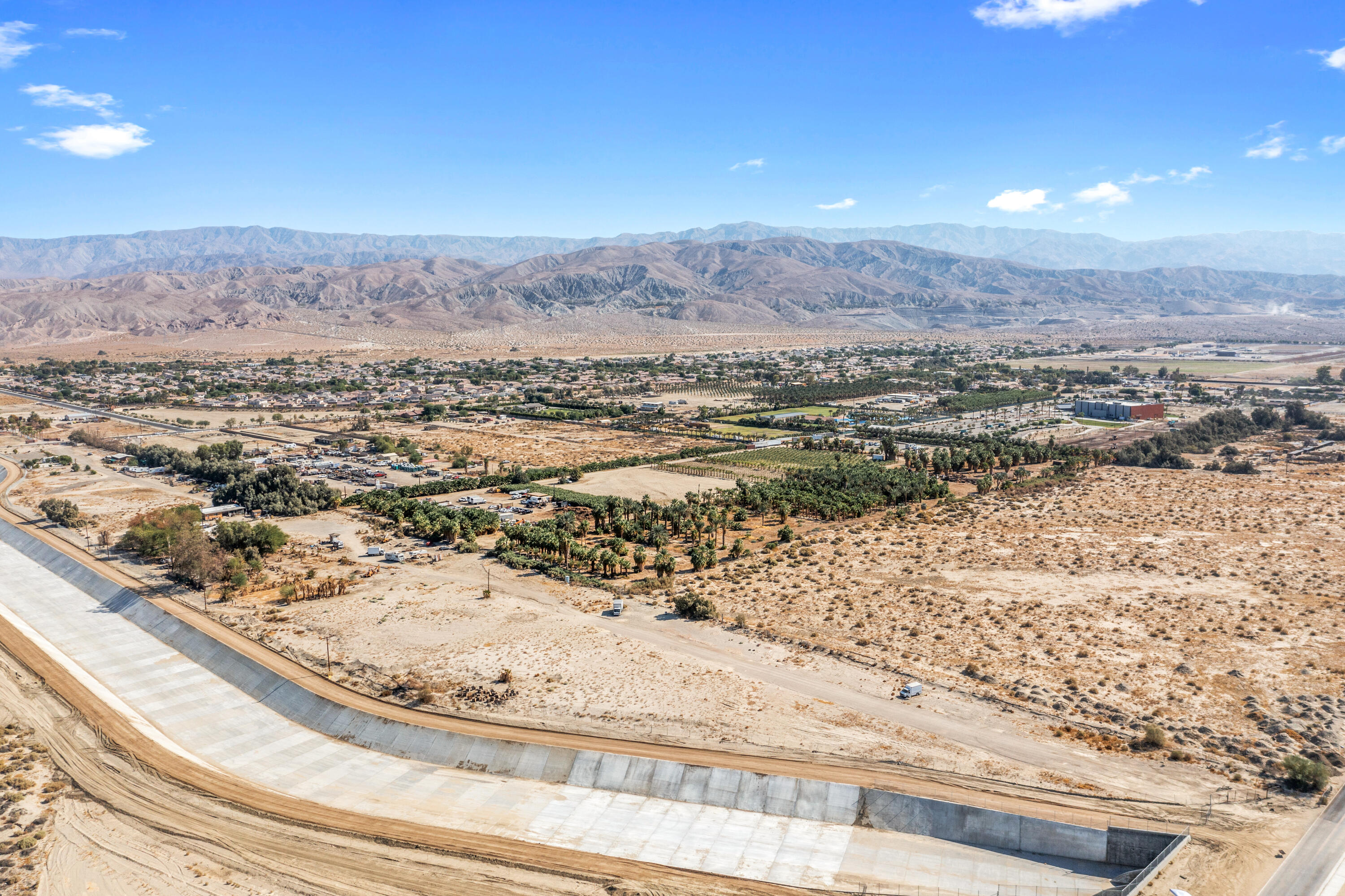 79465 Avenue 38 Indio, CA 92203 - Photo 8 of 12 an aerial view of beach and residential houses