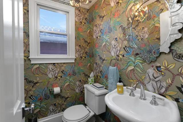 $829,000 | 30 Lindsey Avenue, Stamford, CT 06905