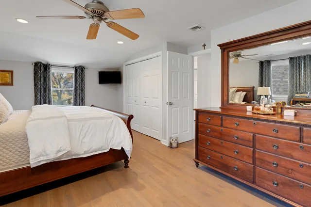 $829,000 | 30 Lindsey Avenue, Stamford, CT 06905