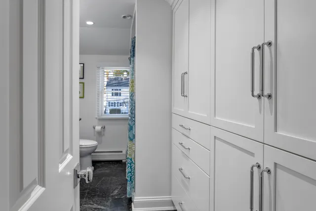 $829,000 | 30 Lindsey Avenue, Stamford, CT 06905