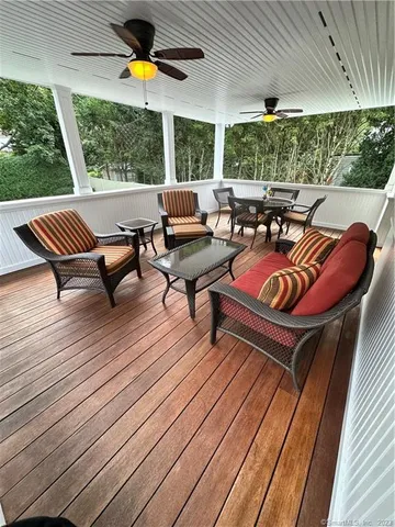 $829,000 | 30 Lindsey Avenue, Stamford, CT 06905