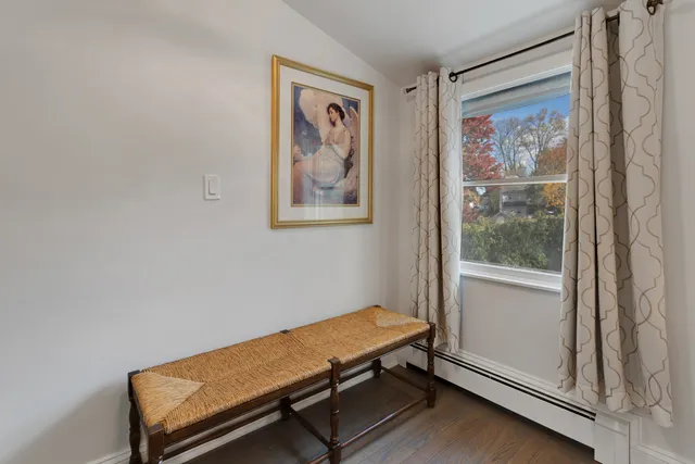 $829,000 | 30 Lindsey Avenue, Stamford, CT 06905