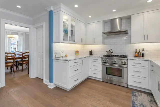 $829,000 | 30 Lindsey Avenue, Stamford, CT 06905