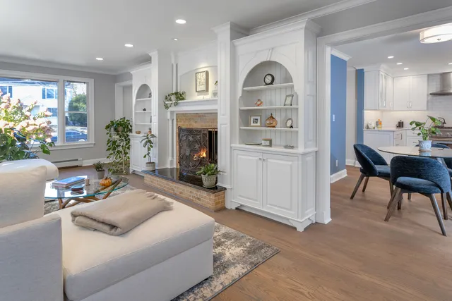 $829,000 | 30 Lindsey Avenue, Stamford, CT 06905