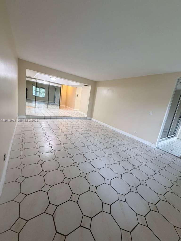 3720 Inverrary Drive, Unit 3L Lauderhill, FL 33319 - Photo 6 of 20