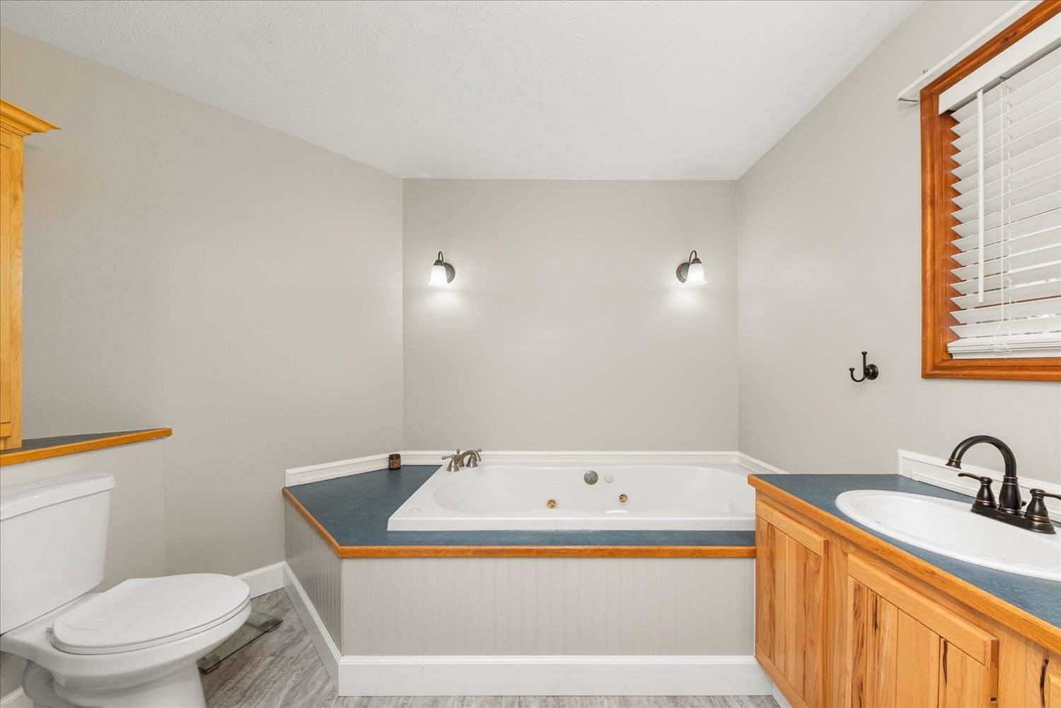 6810 West Wild Rose Road Deer Park, WA 99006 - Photo 20 of 41