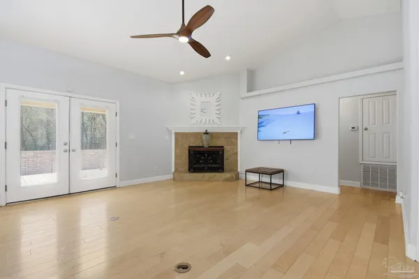 $379,000 | 5316 Wesleyan Drive, Pace, FL 32571