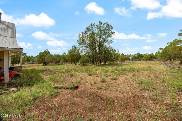 a view of a lake with houses