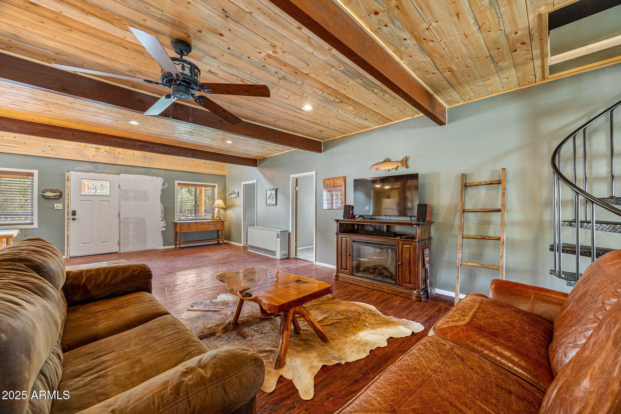 1196 Larson Road Lakeside, AZ 85929 - Photo 2 of 25 2