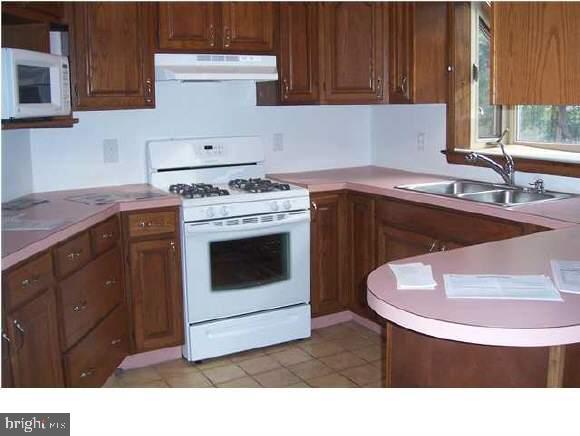 229 Crows Nest Road Manahawkin, NJ 08050 - Photo 1 of 7 Gallery Image 1
