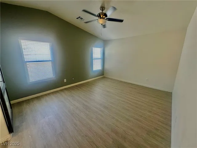 $299,999 | 2851 China Cove Street, Laughlin, NV 89029