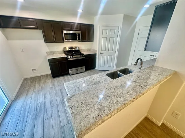 $299,999 | 2851 China Cove Street, Laughlin, NV 89029