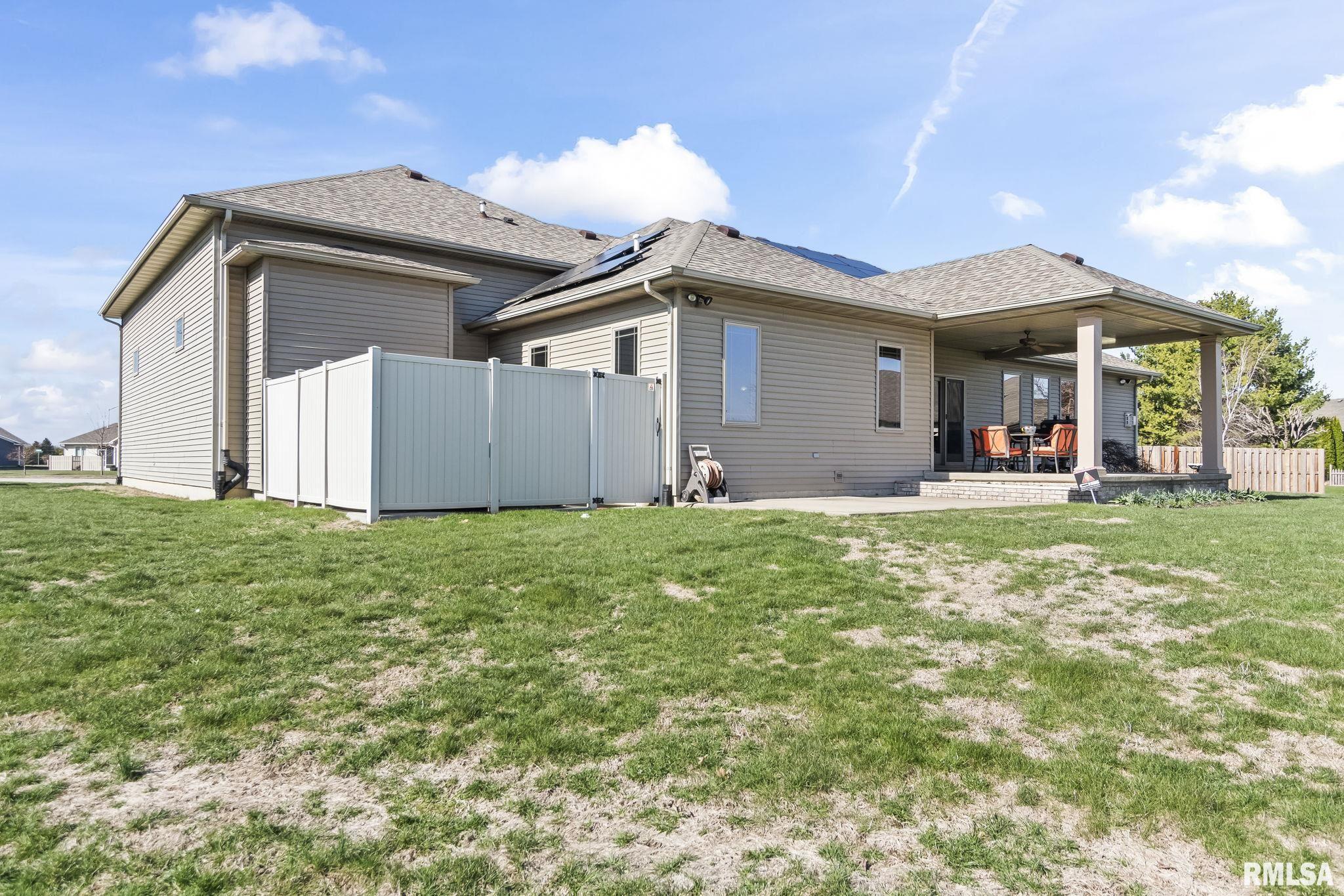 2104 Dubsdread Lane Springfield, IL 62711 - Photo 52 of 55