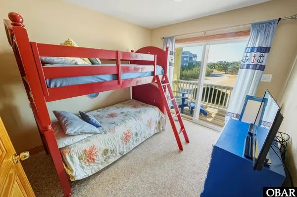 $769,000 | 41183 Lakeside Drive, Avon, NC 27915