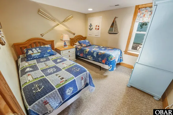 $769,000 | 41183 Lakeside Drive, Avon, NC 27915