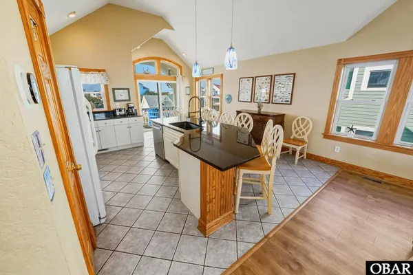 $769,000 | 41183 Lakeside Drive, Avon, NC 27915