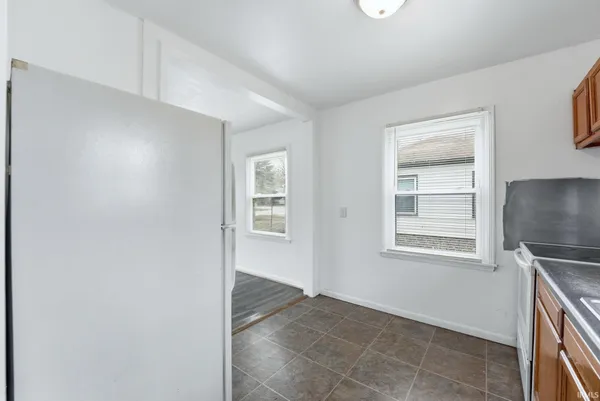 $104,900 | 4508 Southwest Anthony Wayne Drive, Fort Wayne, IN 46806