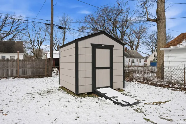 $104,900 | 4508 Southwest Anthony Wayne Drive, Fort Wayne, IN 46806