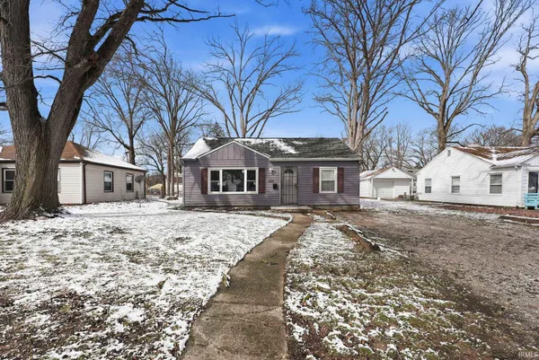 $104,900 | 4508 Southwest Anthony Wayne Drive, Fort Wayne, IN 46806